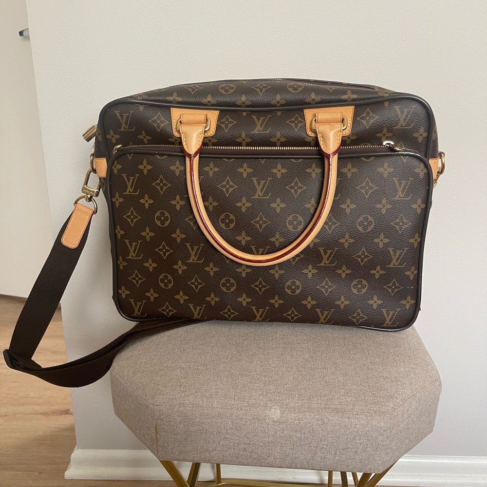 Authentic Louis Vuitton                          made in France.